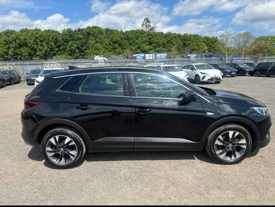 2019 Vauxhall Grandland X Sport Nav – 1.5 Turbo Diesel – 1 Owner